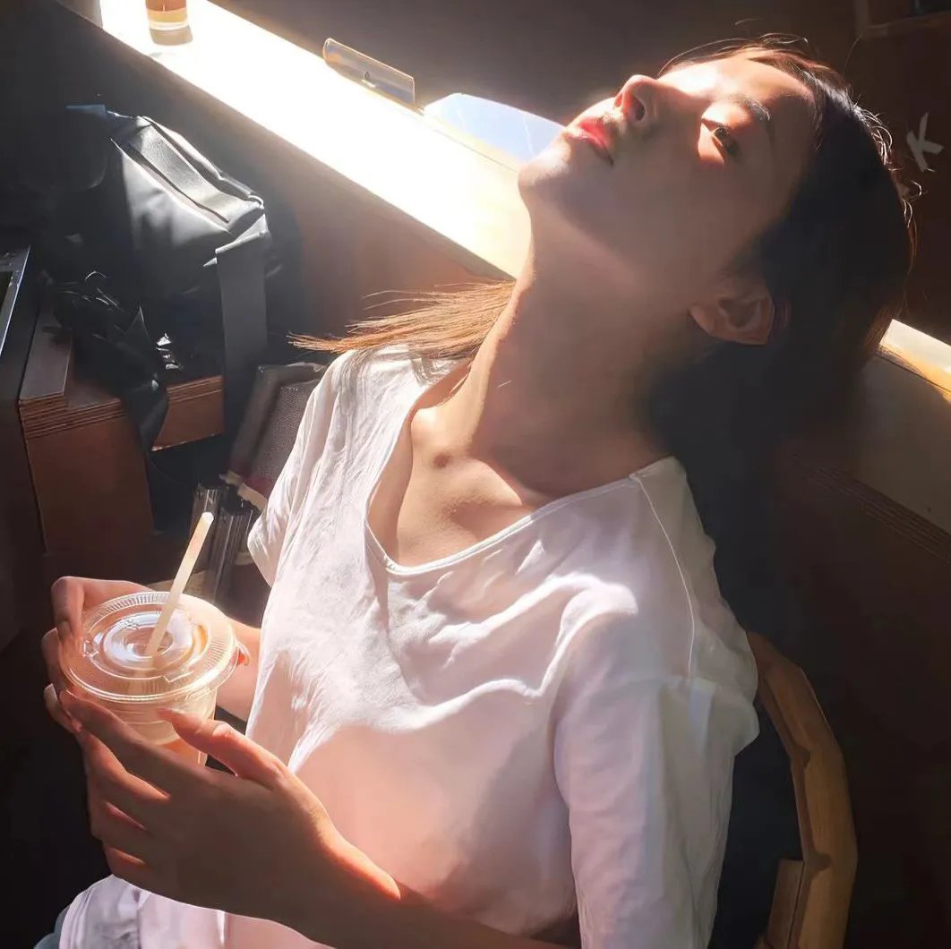 被赶出家门后，我不装了